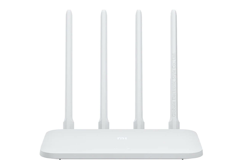 POINT D'ACCES MI 4 ANTENNE